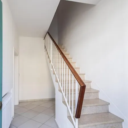 Vakantiehuis Angelic House Palace, *